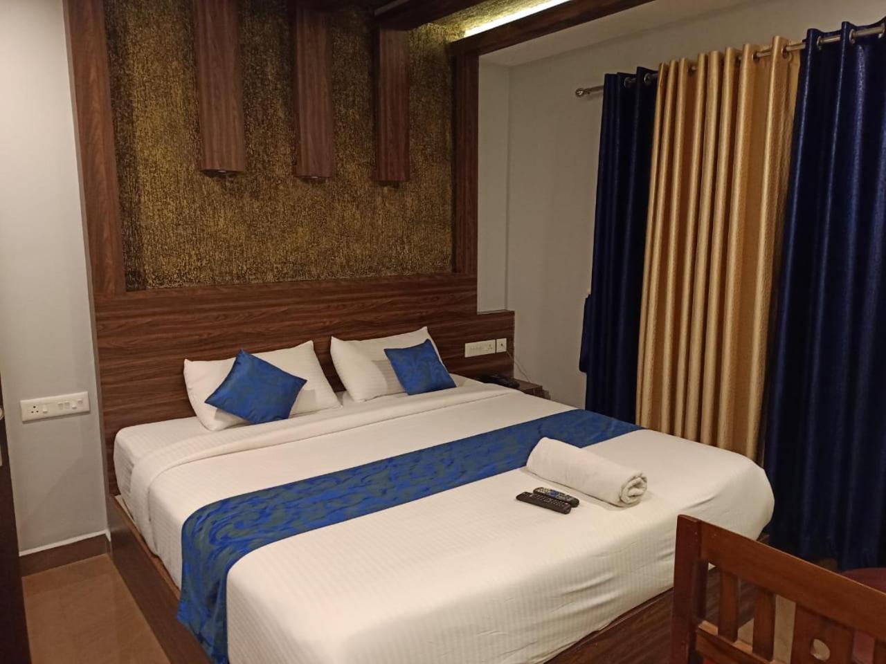 Hotelgurubhavan 무나르 외부 사진